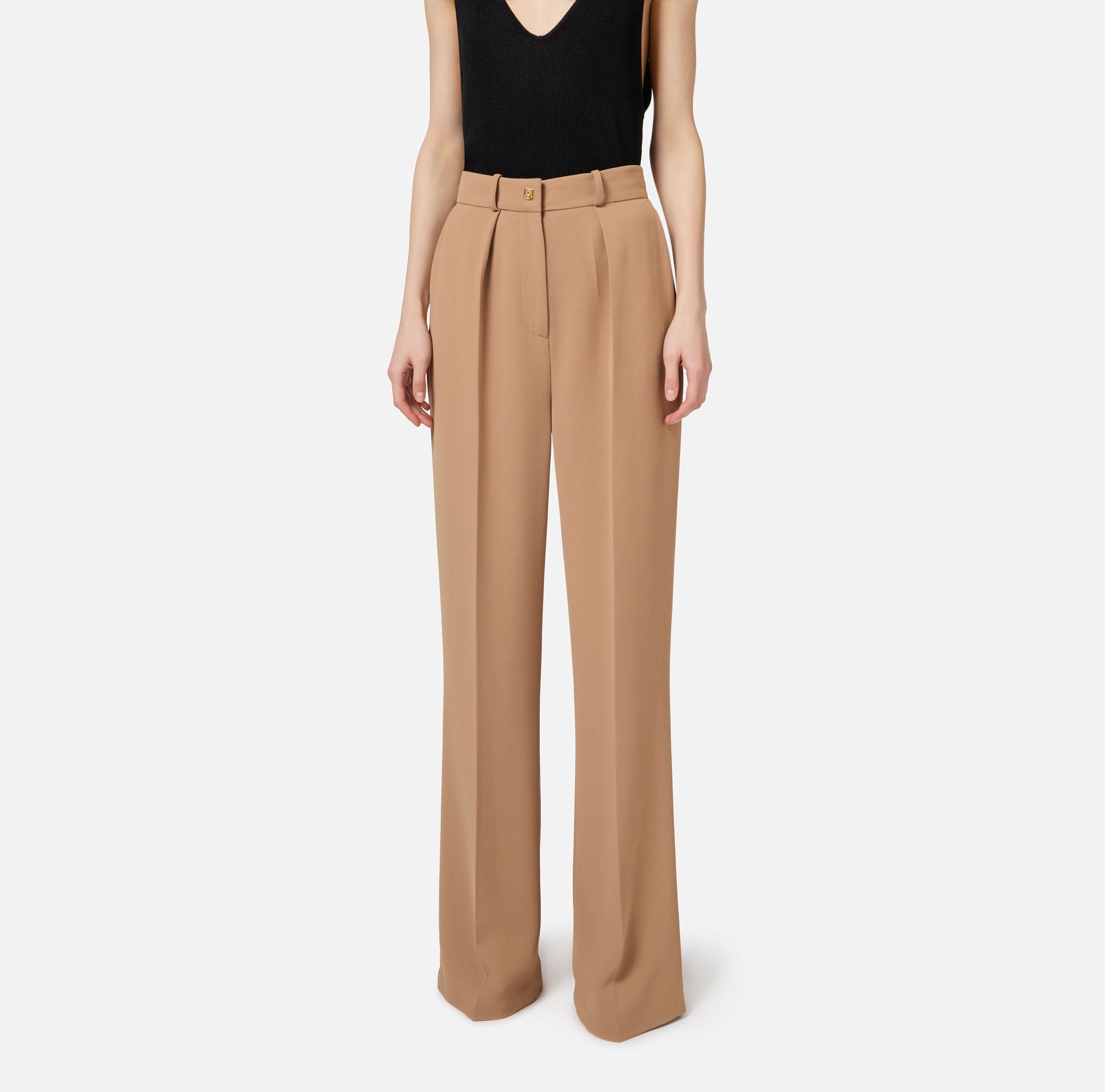 Pantalone dritto in crêpe fermo con rivetto stemma PA02646E2 032 ELISABETTA FRANCHI Camel 