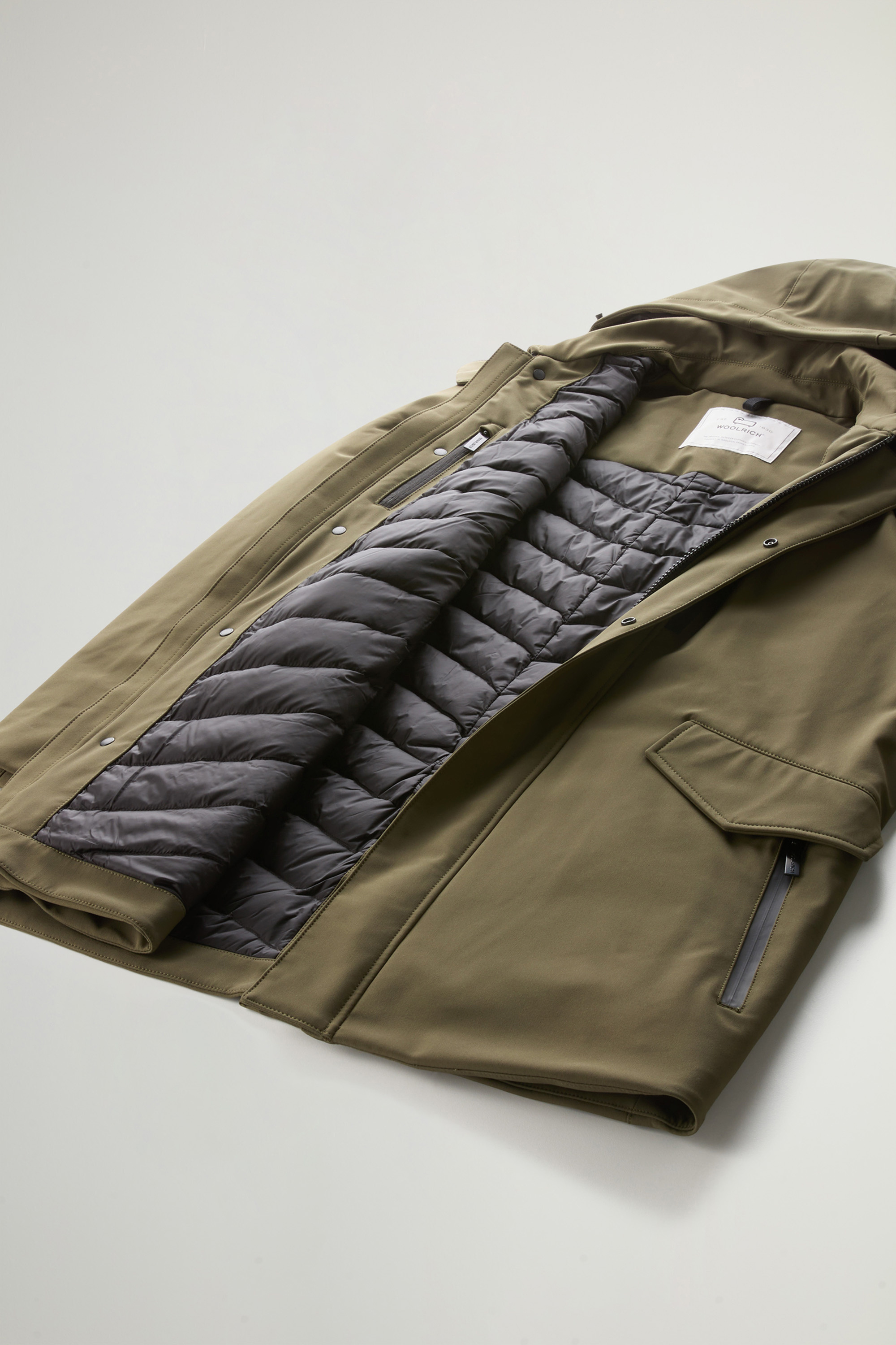 Cappotto in Softshell CFWOOU0792MRUT3496 614 WOOLRICH Dark green 