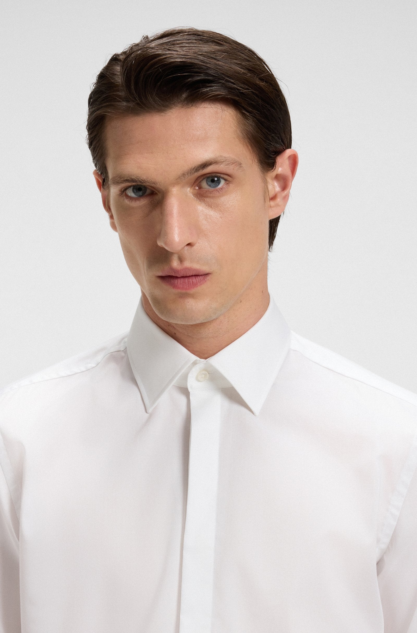 Camicia slim fit con polso da gemello 50480093 10245425 01 100 BOSS White 