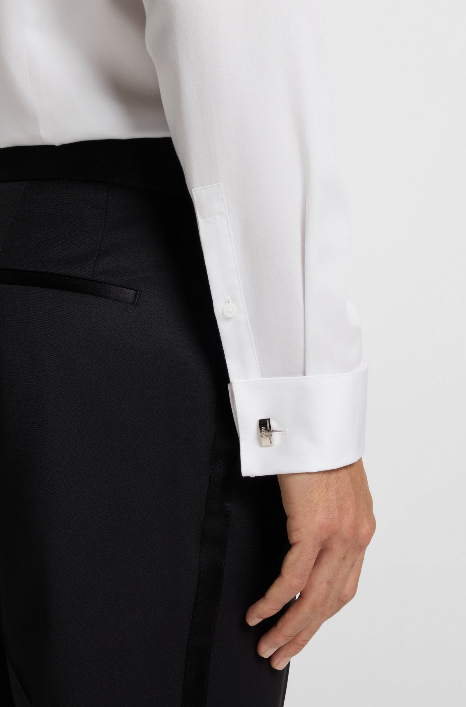 Camicia con collo in piedi e polso da gemelli 50550662 10272509 01 100 BOSS White 