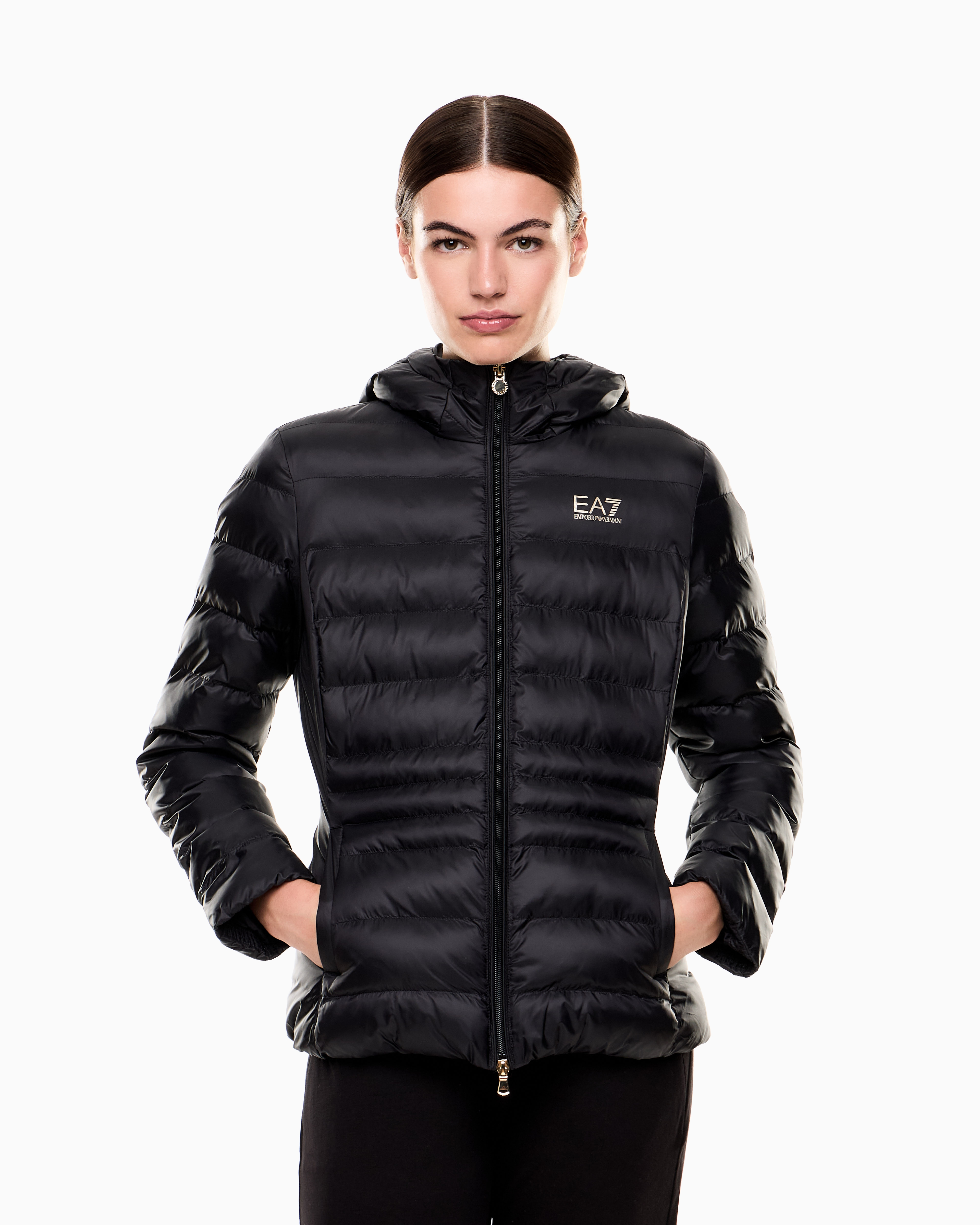 Piumino con cappuccio 7W000684 AF12475 UC0001 EA7 Black 
