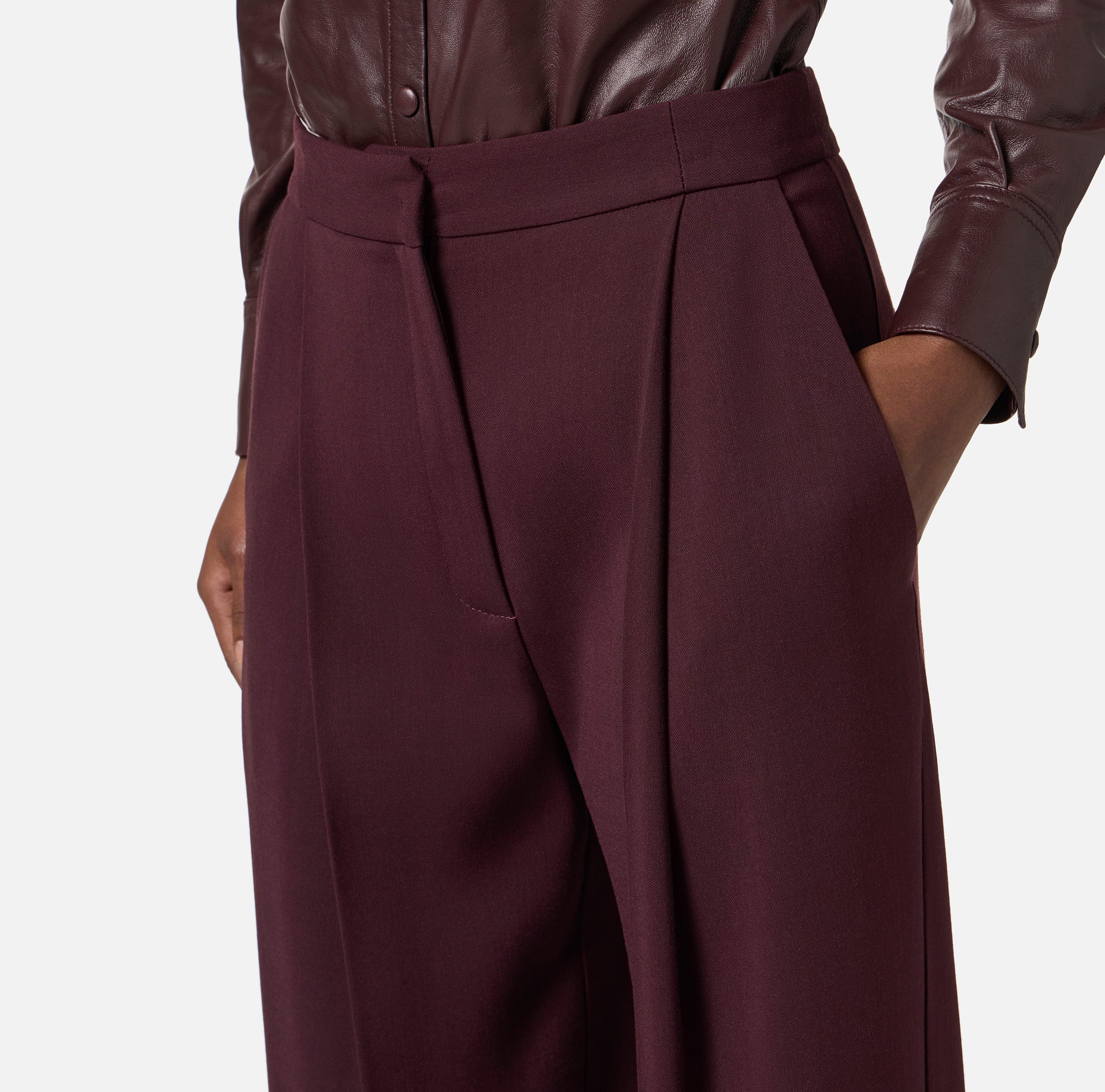 Pantaloni in crêpe con dettagli logo PA12356E2 EA4 ELISABETTA FRANCHI Merlot 