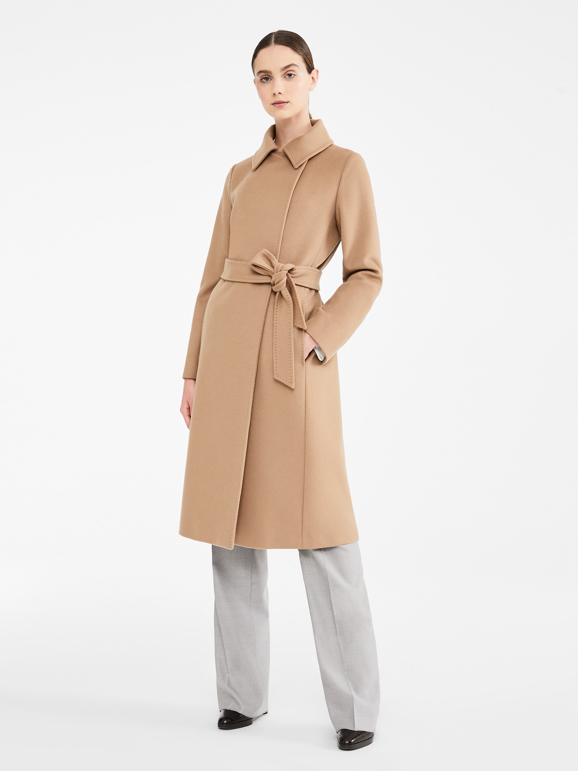Cappotto a vestaglia in lana 2526016051 006 MAX MARA STUDIO Cammello 
