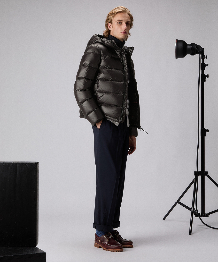 Piumino in nylon lucido PEU5692 01181950 NER PEUTEREY Black 