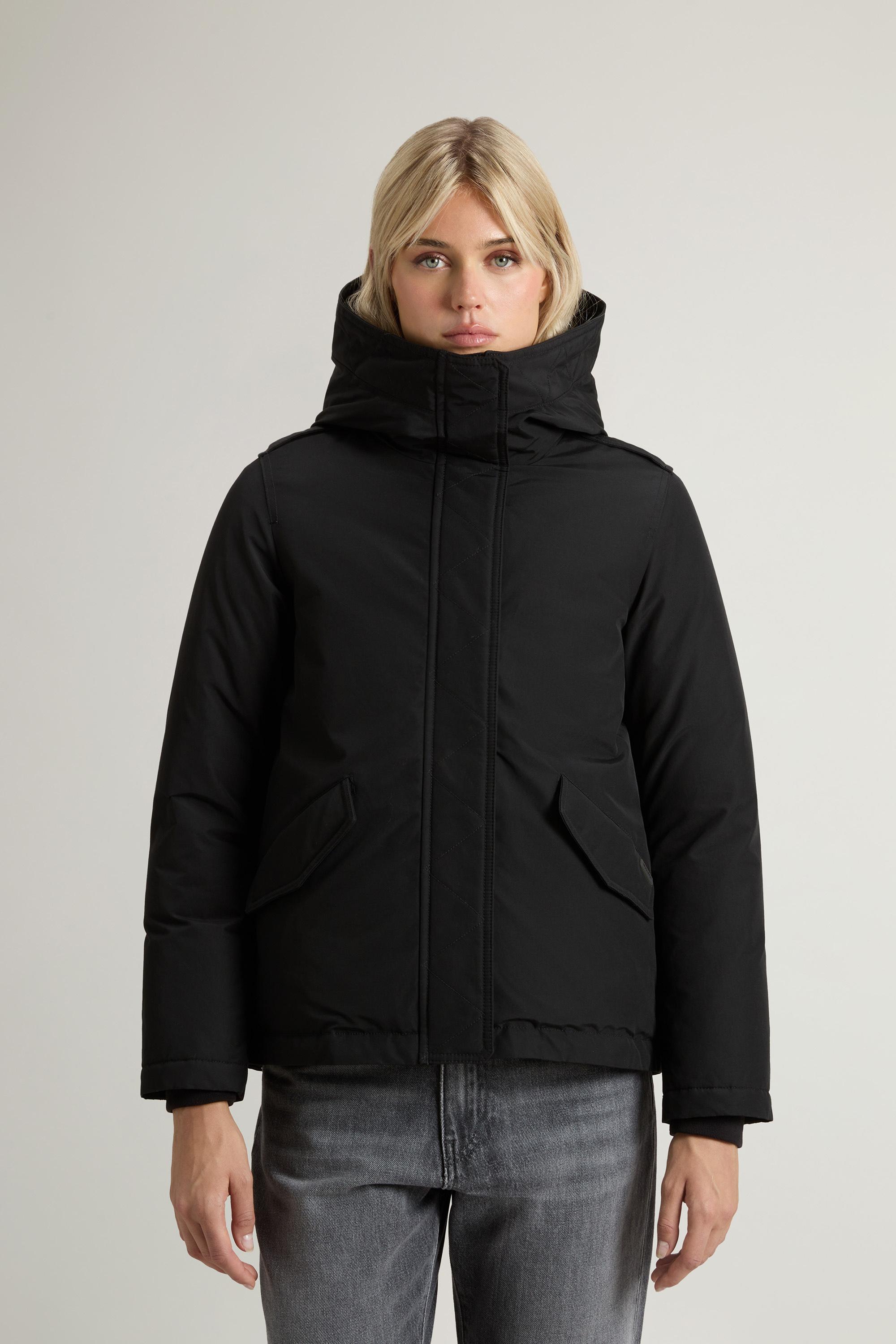 Giacca imbottita in con cappuccio CFWWOU2075FRUT0001 BLK WOOLRICH Black 