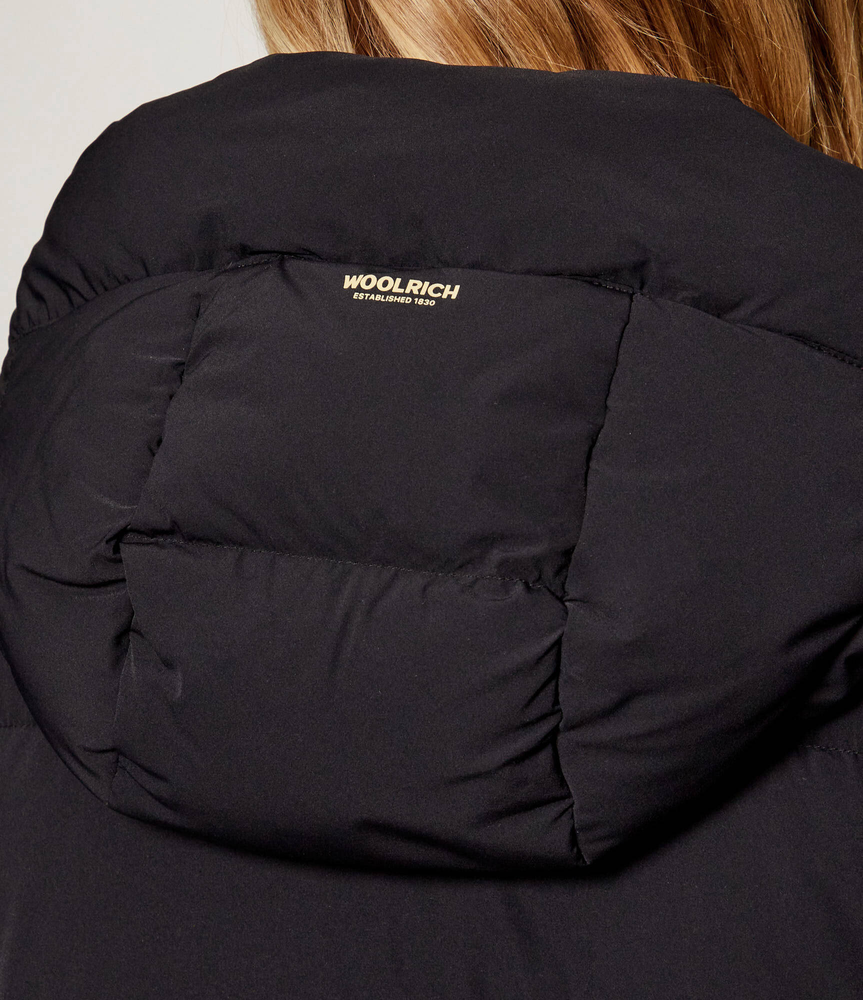 Piumino lungo in tessuto tecnico CFWWOU2090FRUT3107 100 WOOLRICH Black 