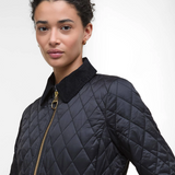 Giacca trapuntata Beadnell dalla vestibilità aderente LQU1765 LQU BK91 BARBOUR Black classic 