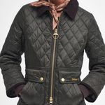Giacca trapuntata Beadnell dalla vestibilità aderente LQU1765 LQU SG71 BARBOUR Sage/ancient 