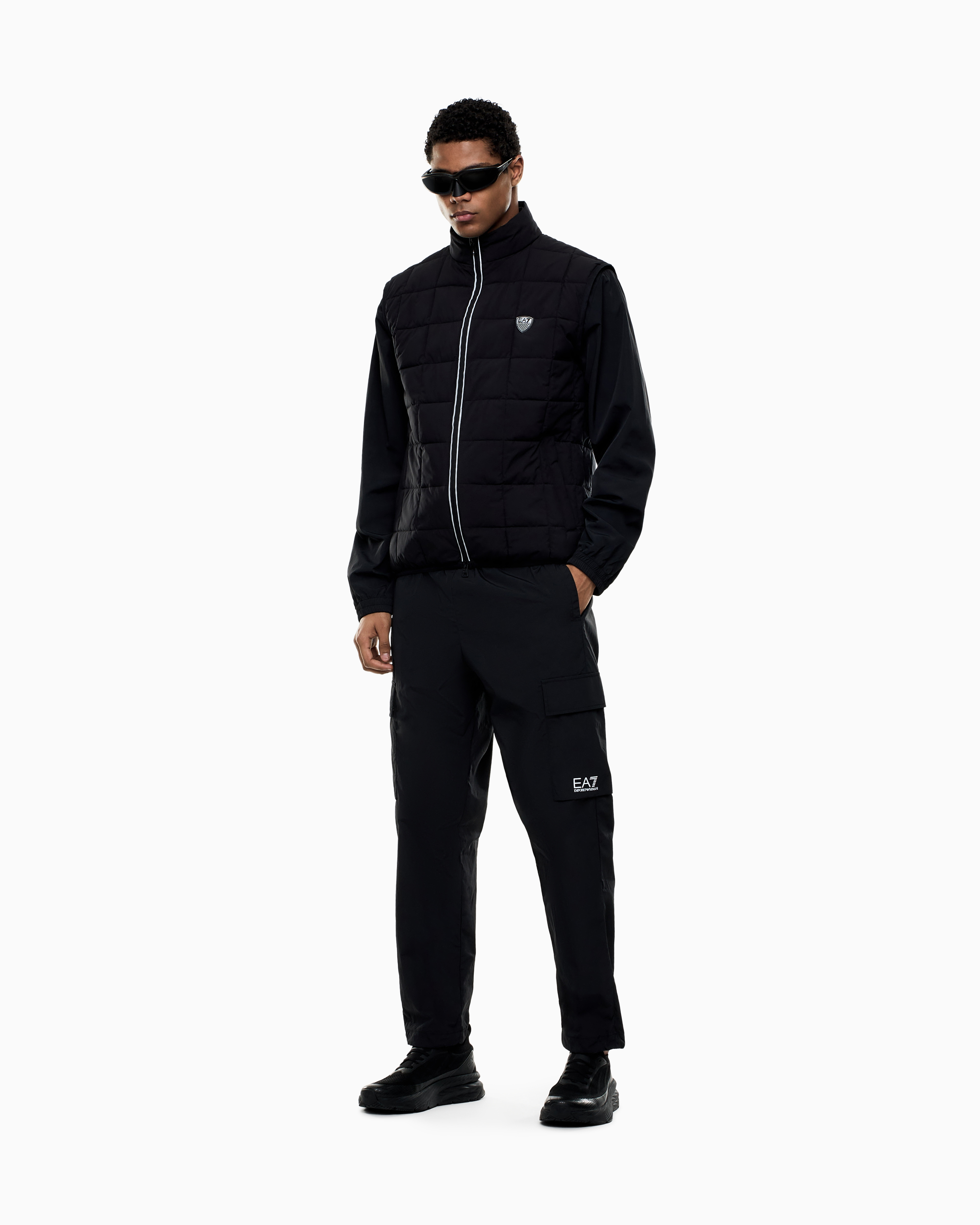 Gilet in tessuto tecnico 7M001512 AF21509 UC001 EA7 Black 