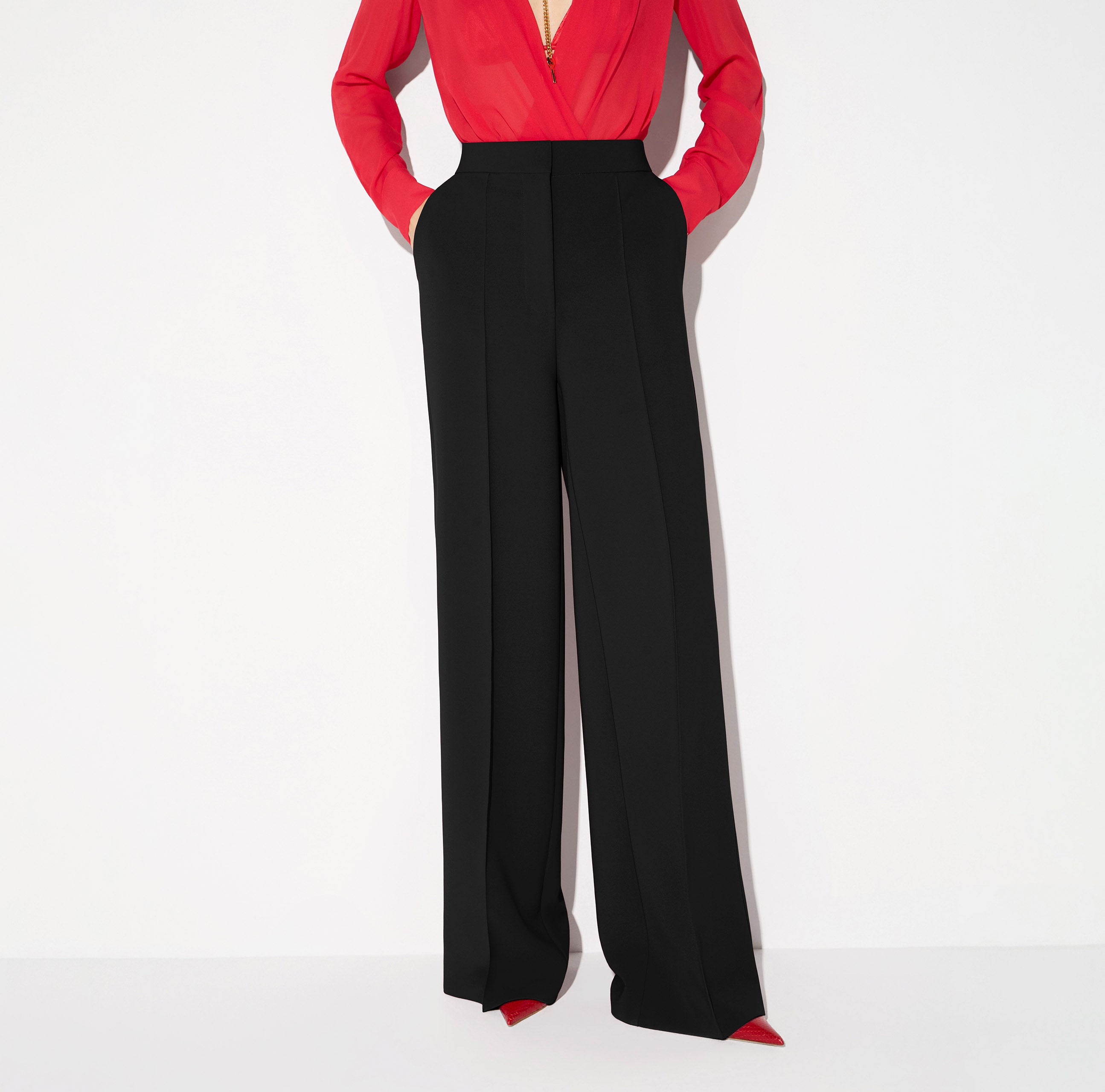 Pantaloni in crêpe leggero PA20267E2 110 ELISABETTA FRANCHI Nero 