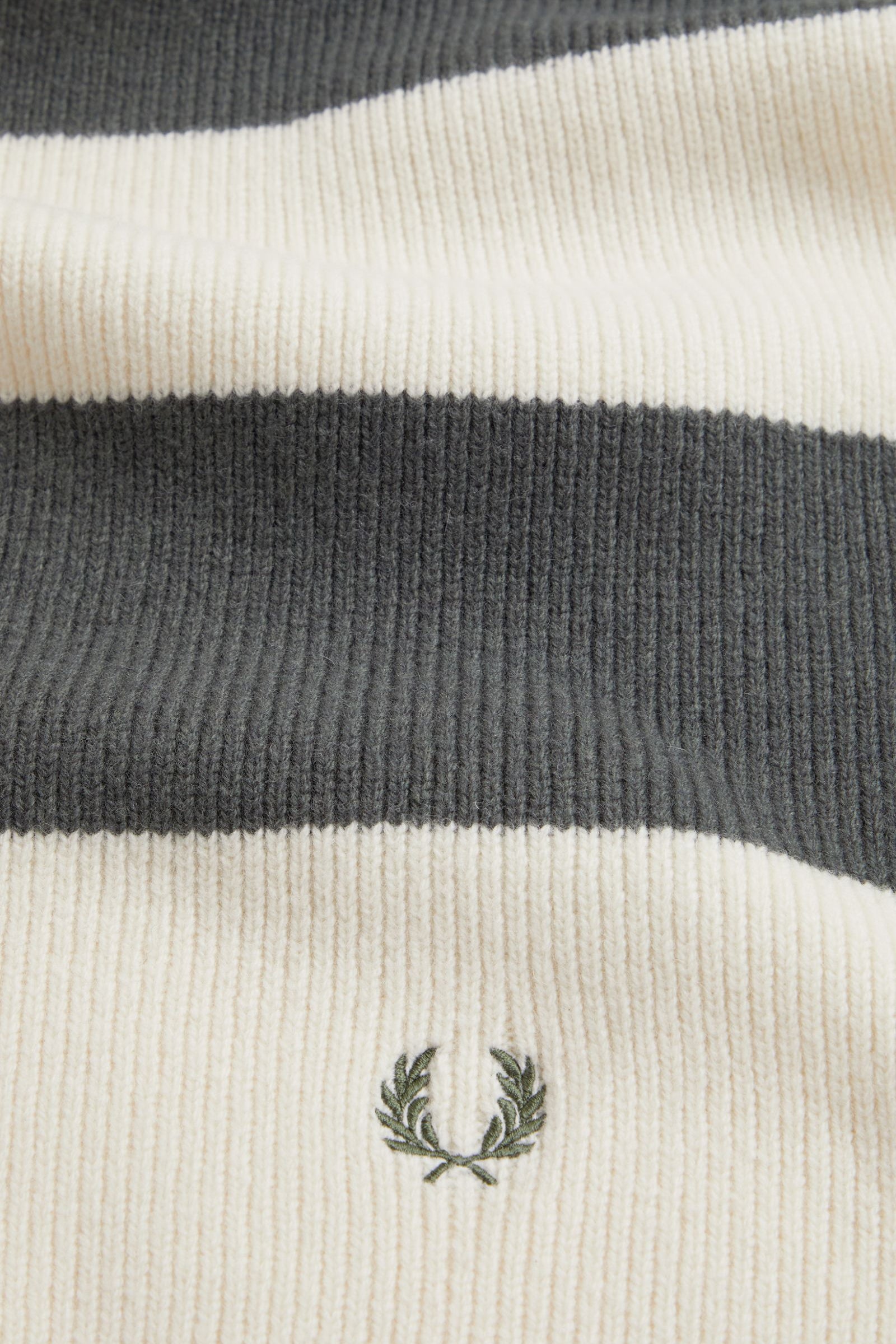Sciarpa a coste a striscia vistosa C3305 560 FRED PERRY Ecru 