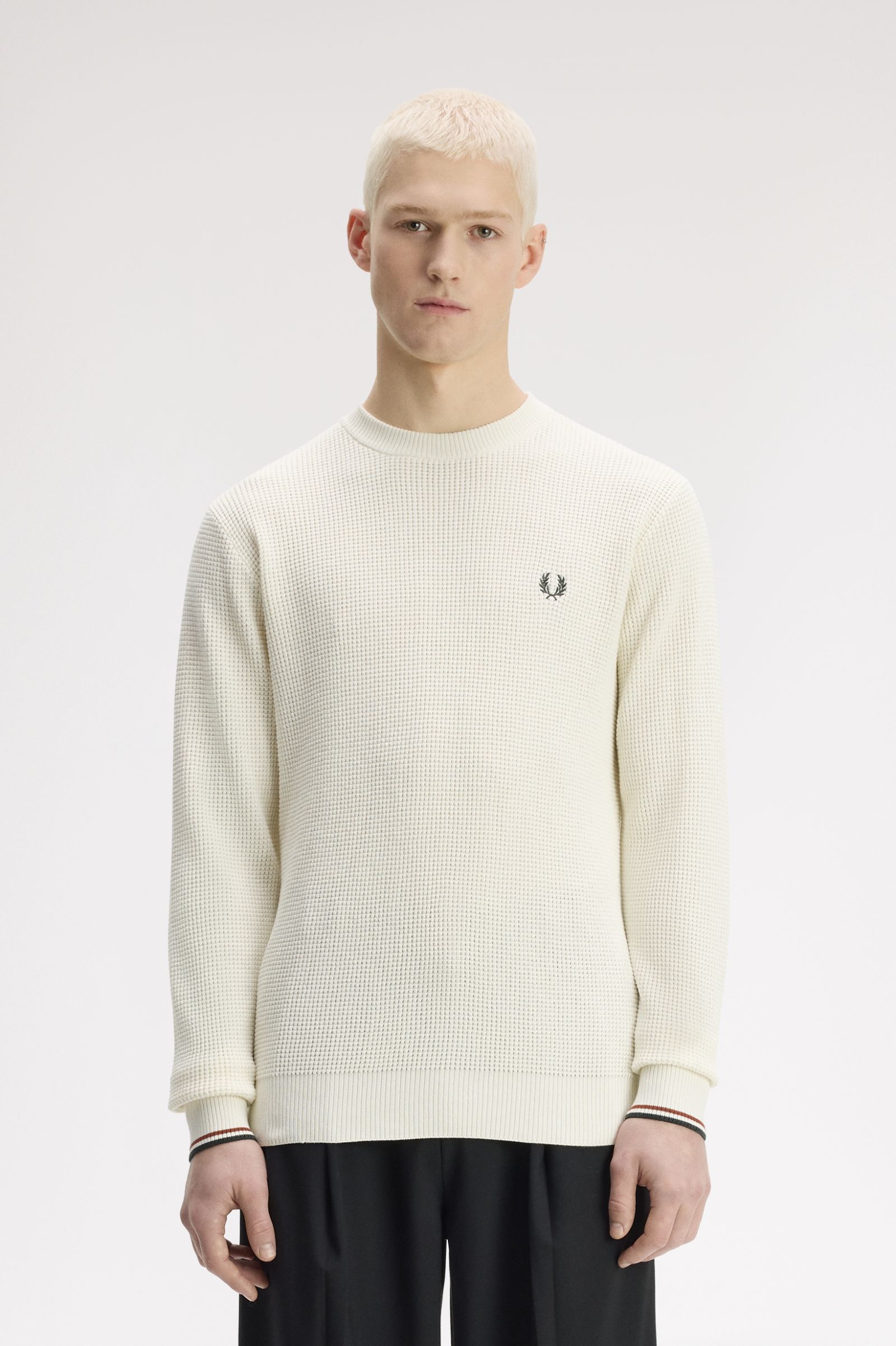 Maglione con lavorazione goffrata K6507 170 FRED PERRY Ecru 