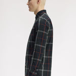 Camicia in popeline con motivo tartan M3456 Q20 FRED PERRY Night green 