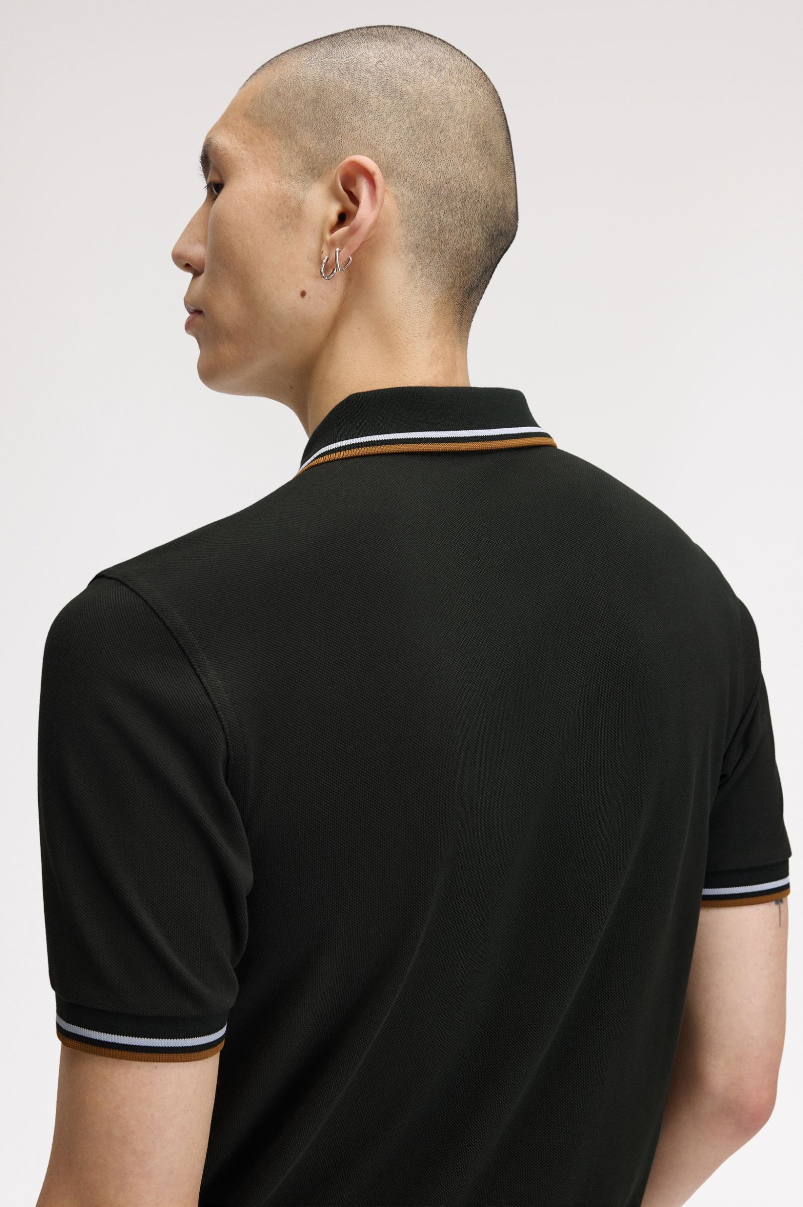 Polo manica corta M3600 78C FRED PERRY Ntgrn/dskbl/dkca 