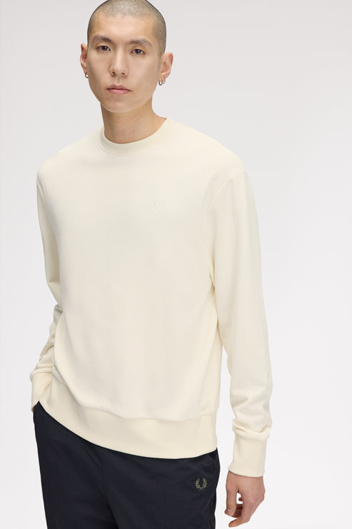 Felpa girocollo con logo ricamato M3622 560 FRED PERRY Ecru 