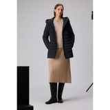 Piumino a canali stretti con cappuccio PED5419 01180662 NER PEUTEREY Black 
