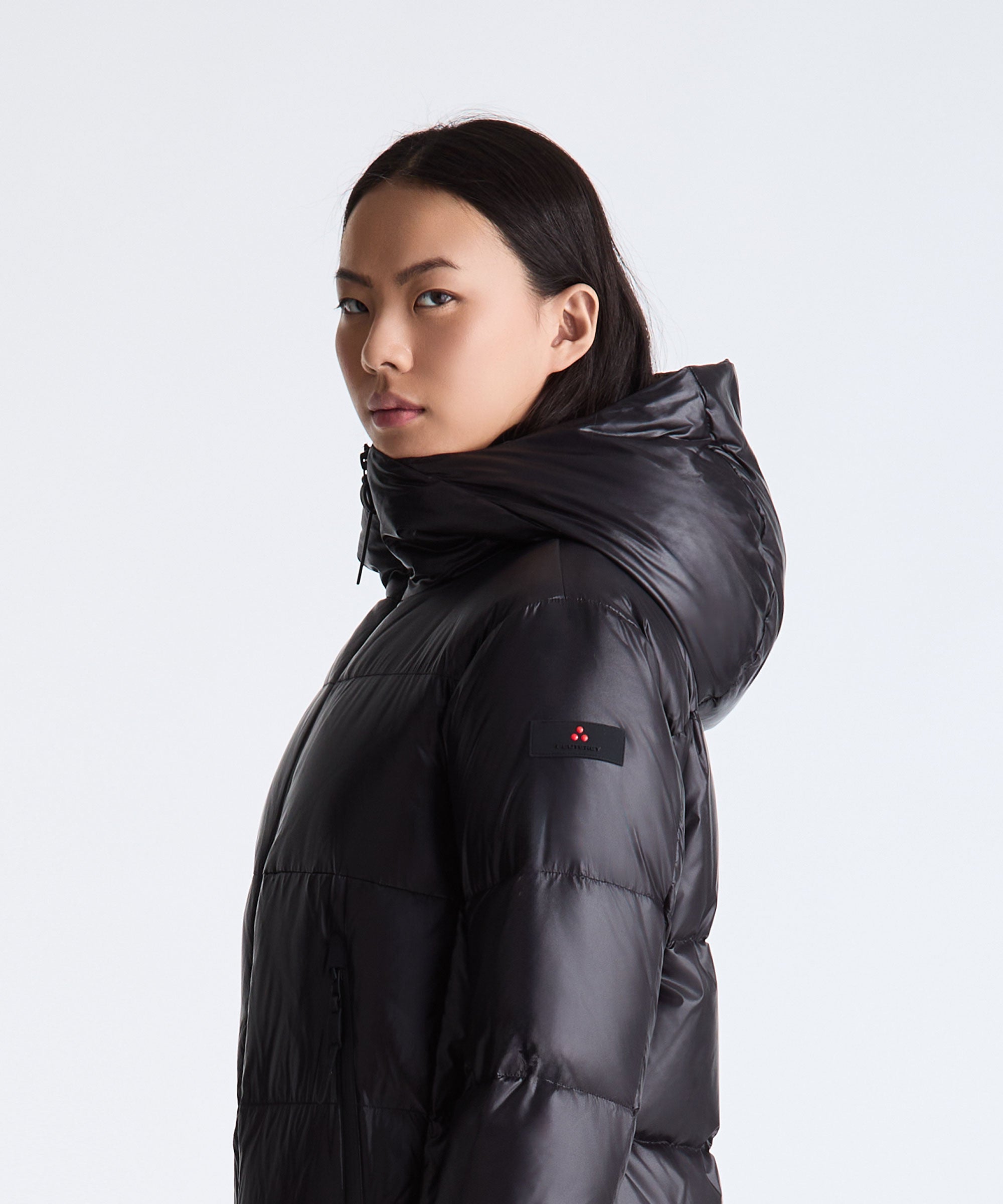 Piumino lungo in nylon lucido PED5744 01182061 NER PEUTEREY Black 