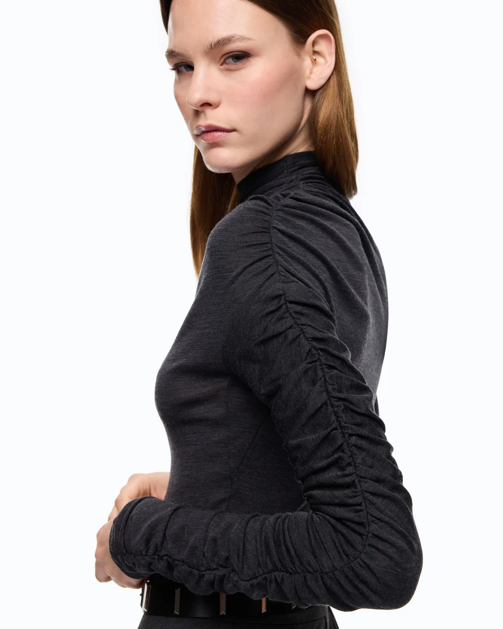 Maglia lupetto con fondo asimmetrico 107316A3H0 I76 PINKO Grigio corvo 