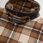 Giacca a camicia Alaskan Check imbottita in misto lana italiana riciclata CFWOOS2018MBUT3046 7449 WOOLRICH Dark camel check 