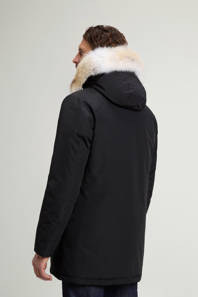 Arctic Parka in Ramar Cloth con pelliccia removibile CFWOOU0482MBUT0001 BLK WOOLRICH Black 