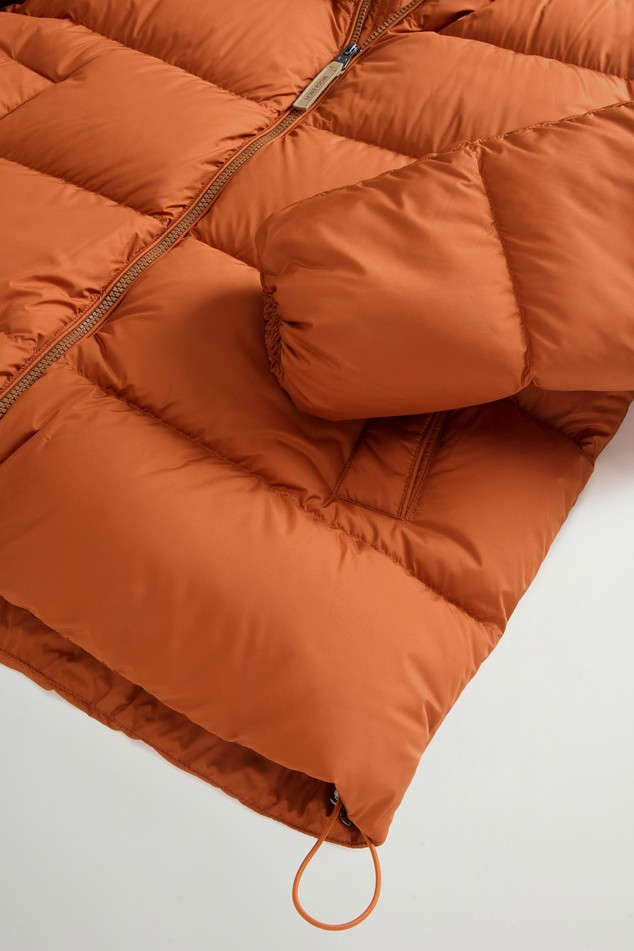 Piumino puffer in microfibra CFWOOU2086MBUT2635 7447 WOOLRICH Umber 