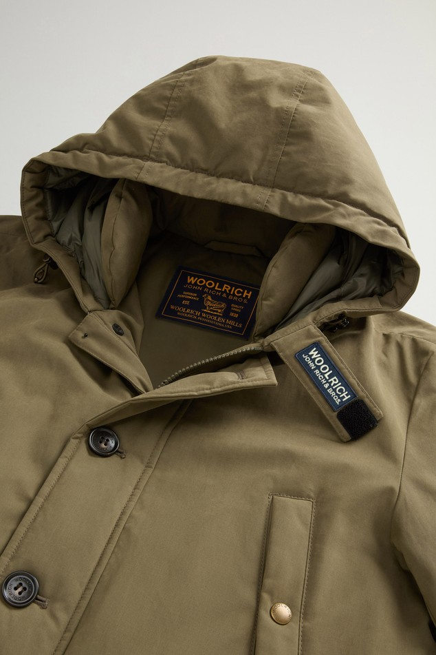 Parka in Mountain Cloth CFWOOU2203MRUT3780 6680 WOOLRICH Dusty olive 