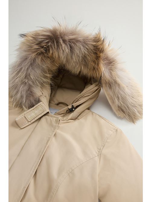 Arctic Parka in Ramar Cloth con pelliccia removibile CFWWOU0538FBUT001 CNK2T WOOLRICH Cornstalk 