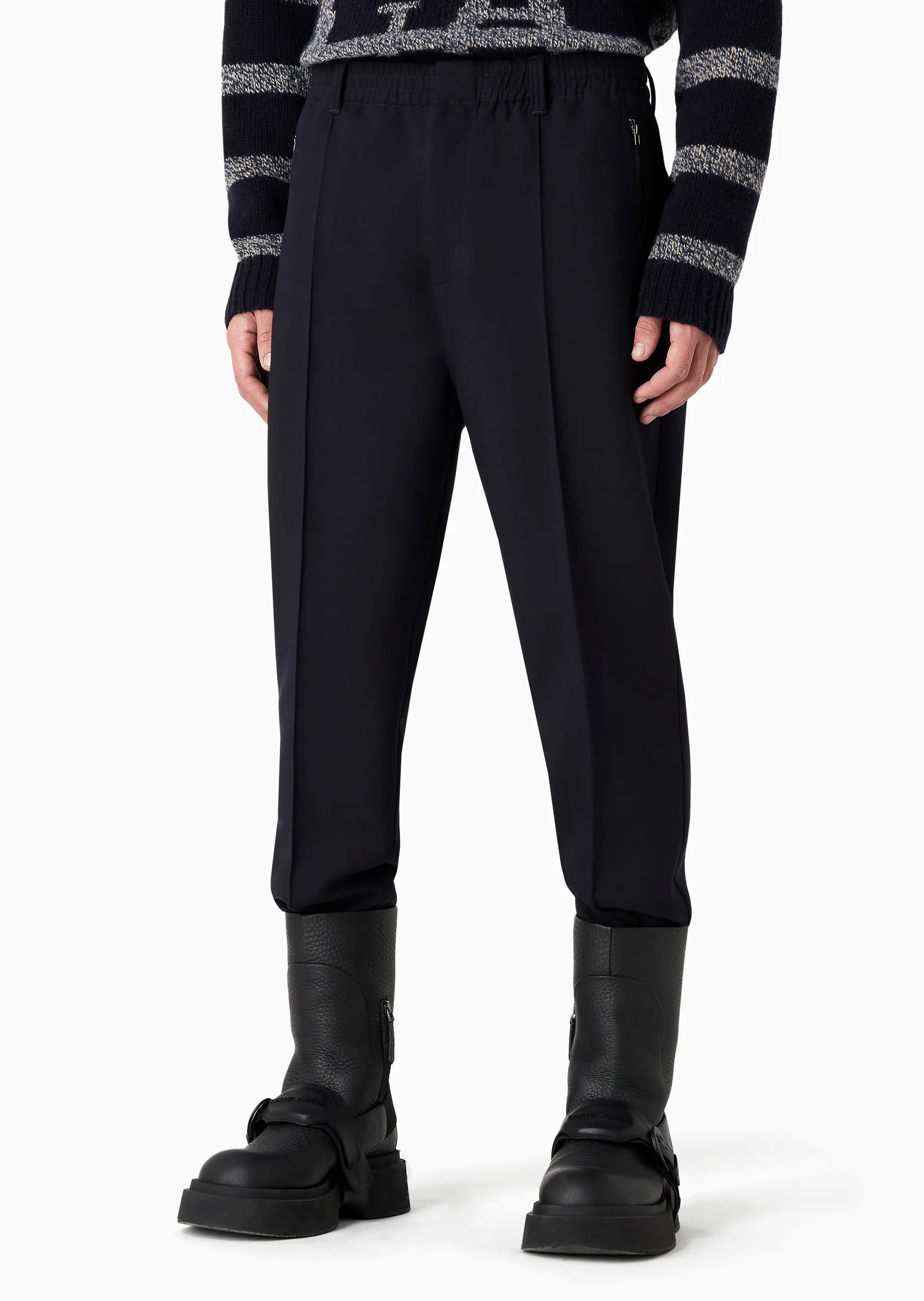 Pantaloni con nervature centrali e fondo elastico in misto viscosa soft 6R1P74 1NFTZ 0920 EMPORIO ARMANI Blu navy 