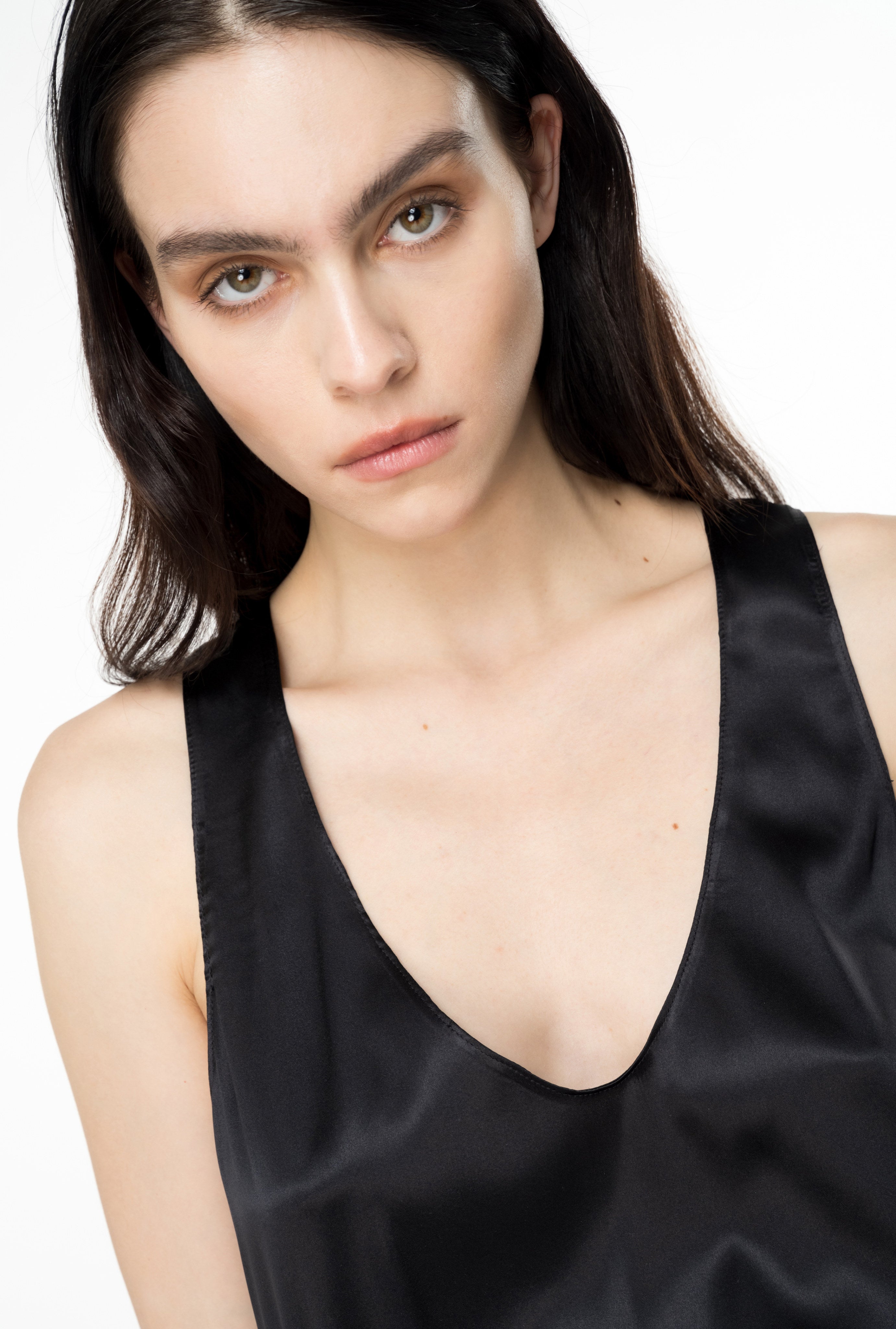 Top smanicato in satin di seta 103028A1RI Z99 PINKO Nero 