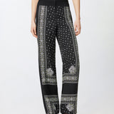 Pantaloni ampi leggeri stampa bandana 104663A2CK Z1T PINKO Nero/lime 