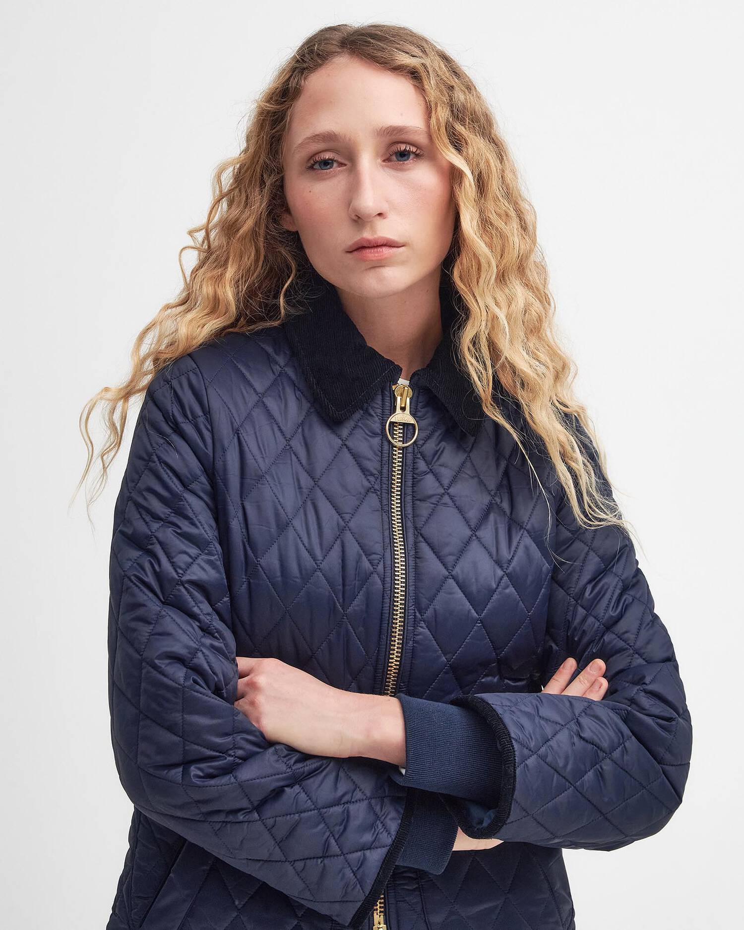 Giacca trapuntata dalla vestibilità aderente LQU1765 LQU NY71 BARBOUR Blue 