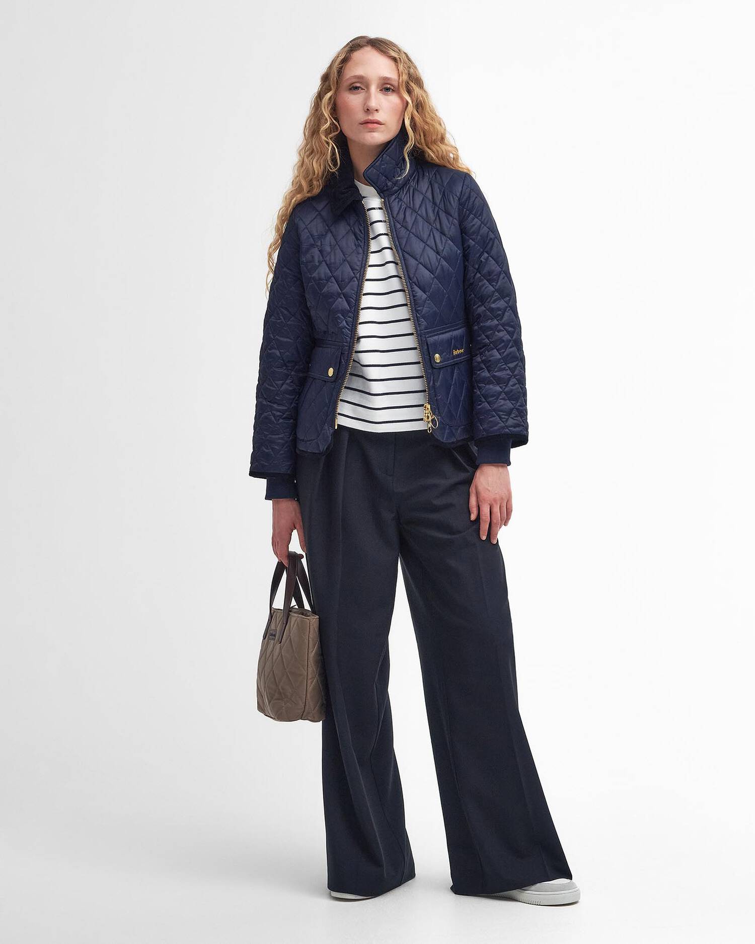 Giacca trapuntata dalla vestibilità aderente LQU1765 LQU NY71 BARBOUR Blue 