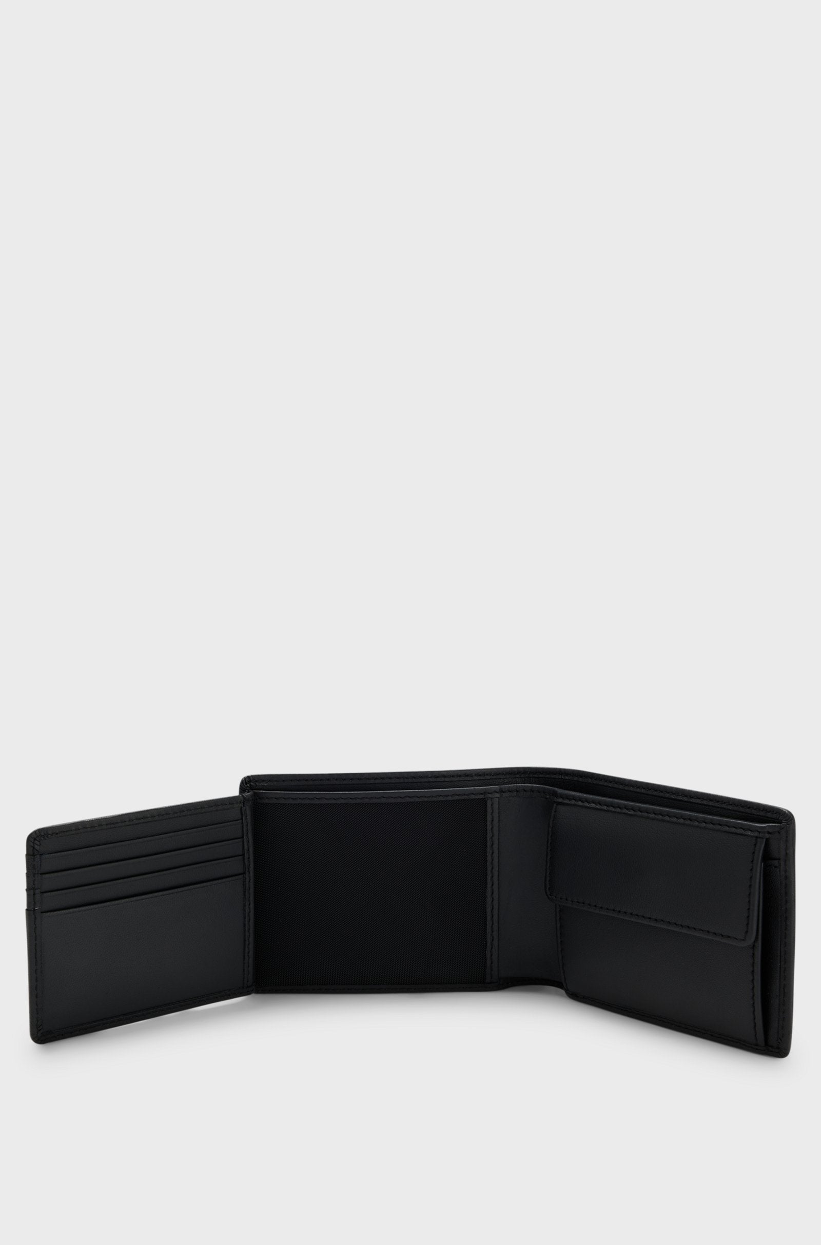 Portafoglio in pelle con logo goffrato 50470436 10241555 01 001 BOSS Black 