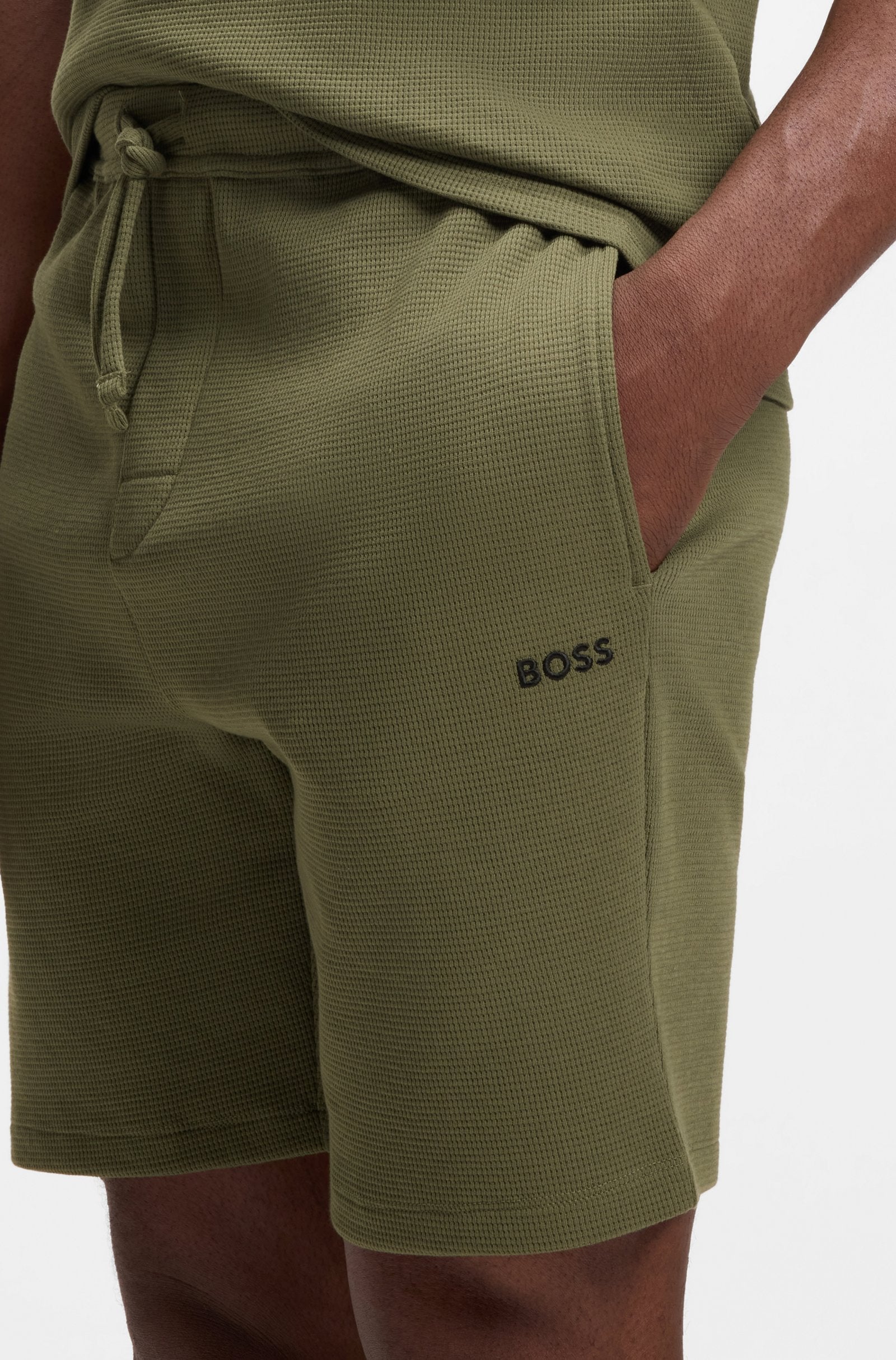 Bermuda in misto cotone con logo ricamato 50535884 10269584 01 350 BOSS Open green 