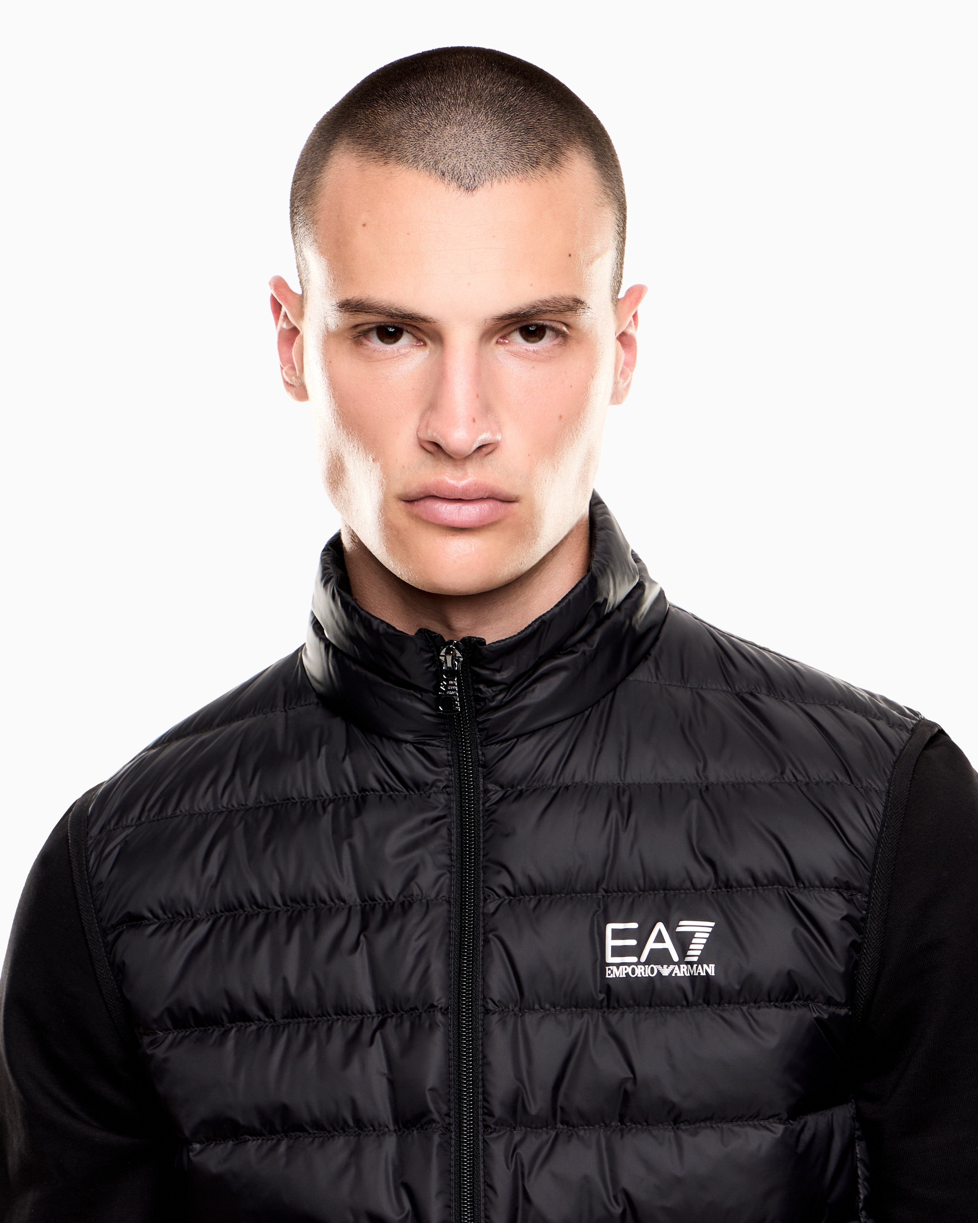 Gilet packable imbottito in piuma con zip 8NPQ06 PNGPZ 1200 EA7 Black 
