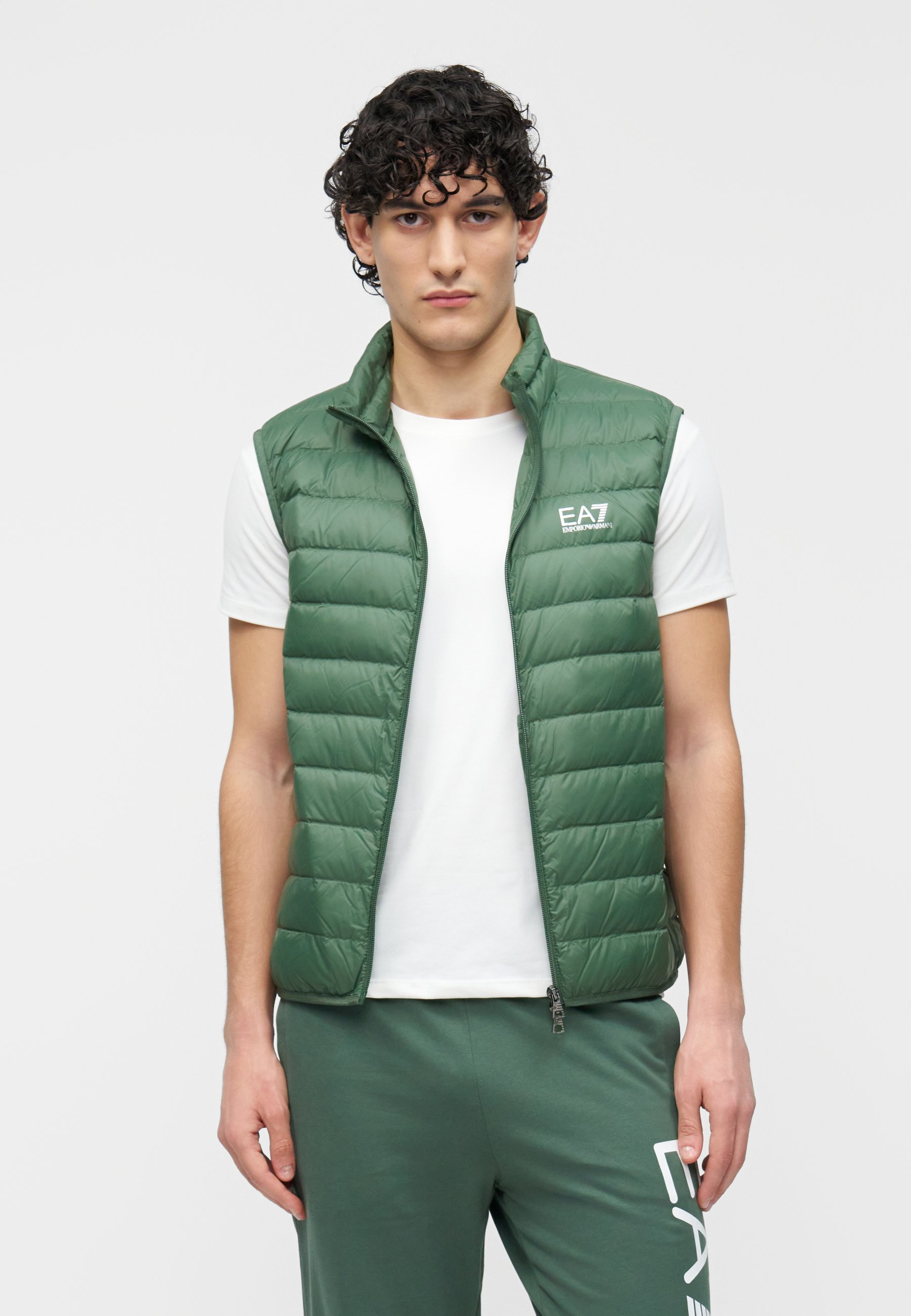 Gilet packable imbottito in piuma con zip 8NPQ06 PNGPZ U7260 EA7 Cilantro 