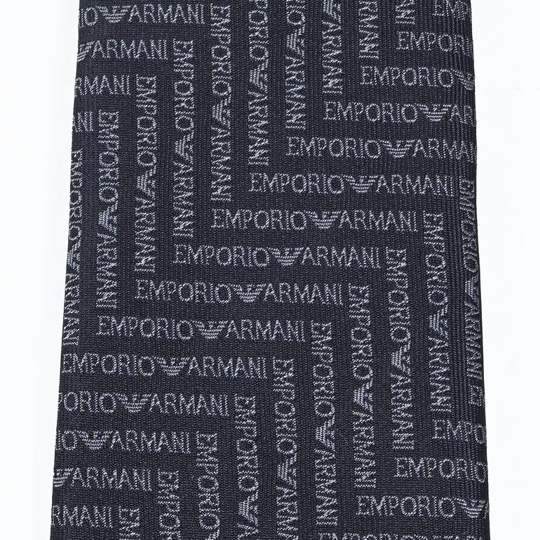 Cravatta in pura seta con lettering jacquard motivo chevron 340075 3R604 00035 EMPORIO ARMANI Blu navy 