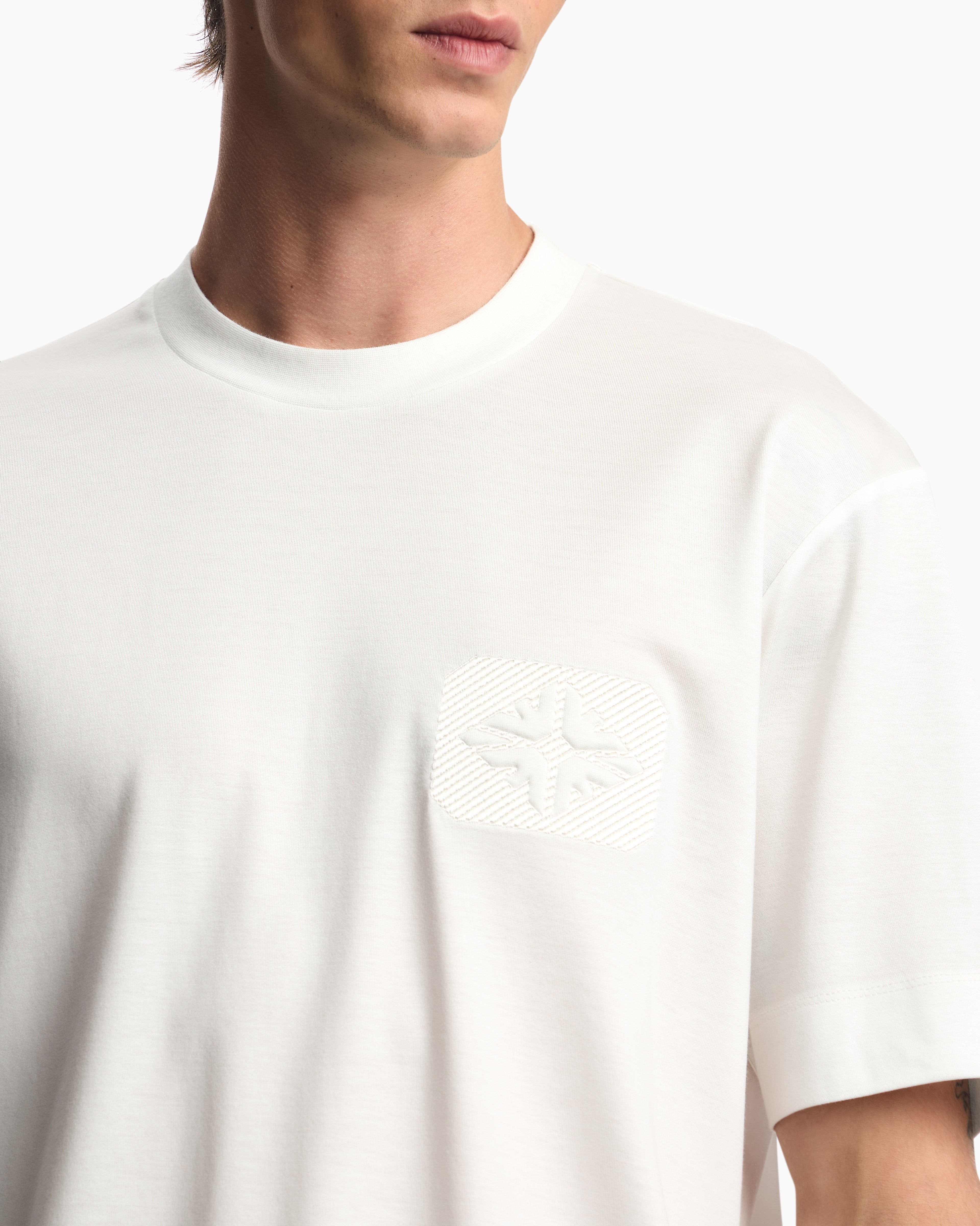 T-shirt in lyocell con logo aquile bombate a rilievo ASV EM002938 AF18312 U0003 EMPORIO ARMANI Snow white 