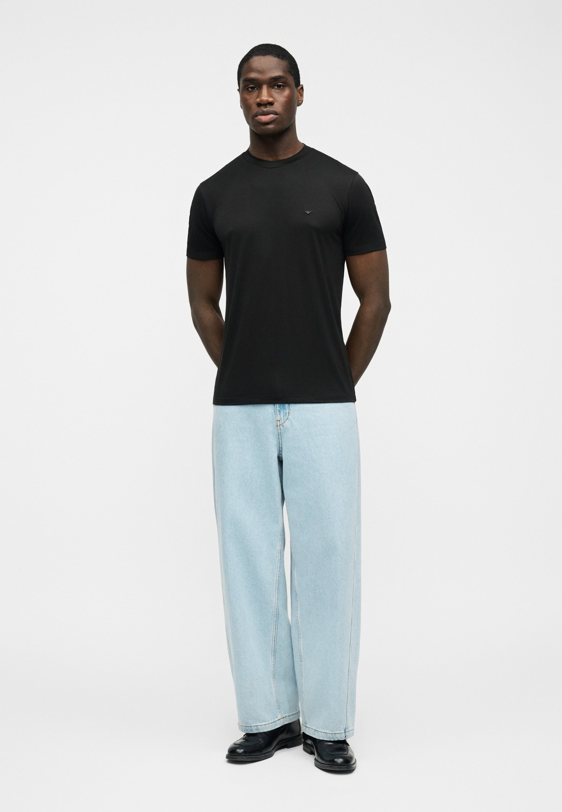 T-Shirt manica corta EM004586 AF13721 UC001 EMPORIO ARMANI Black 