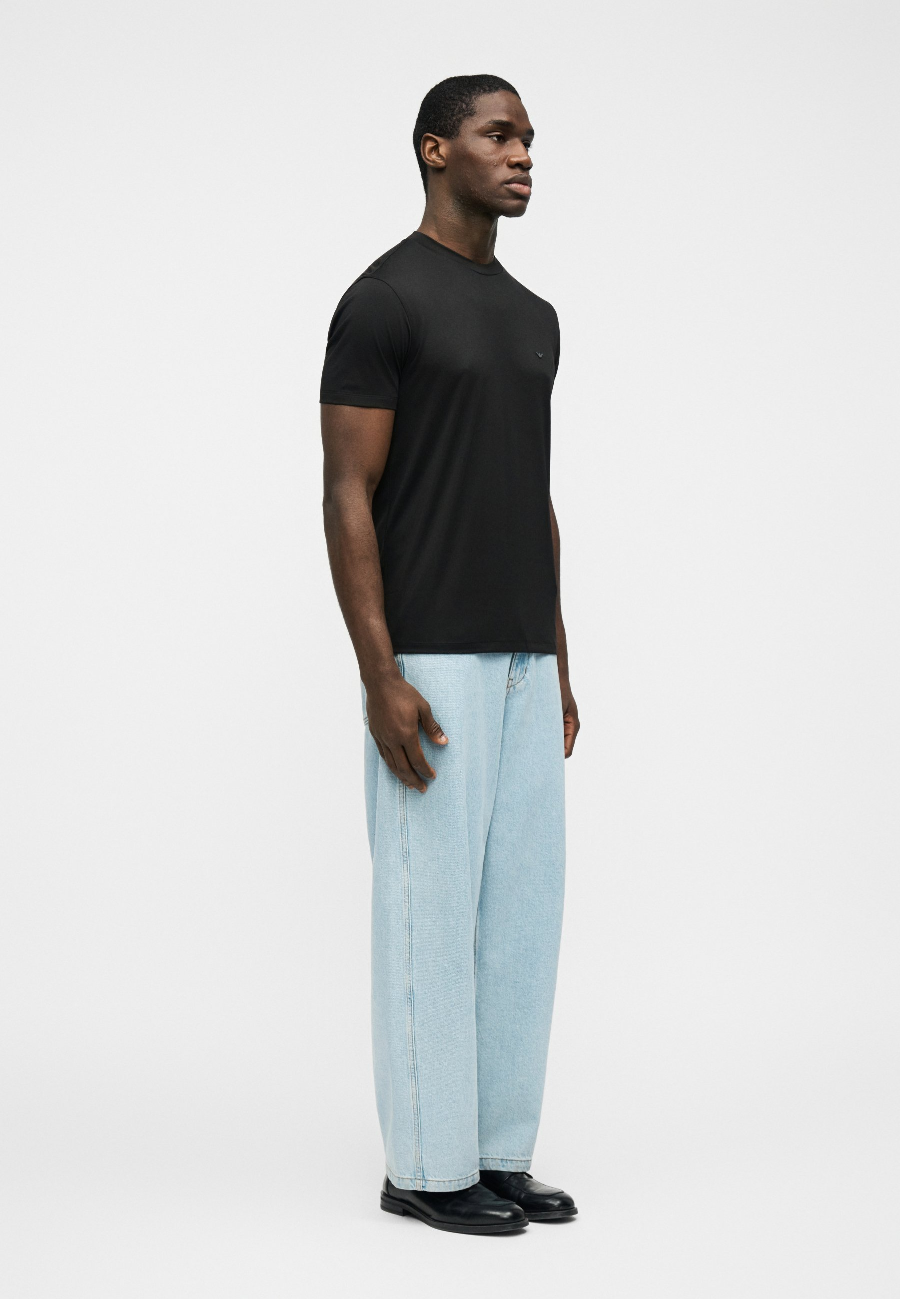 T-Shirt manica corta EM004586 AF13721 UC001 EMPORIO ARMANI Black 