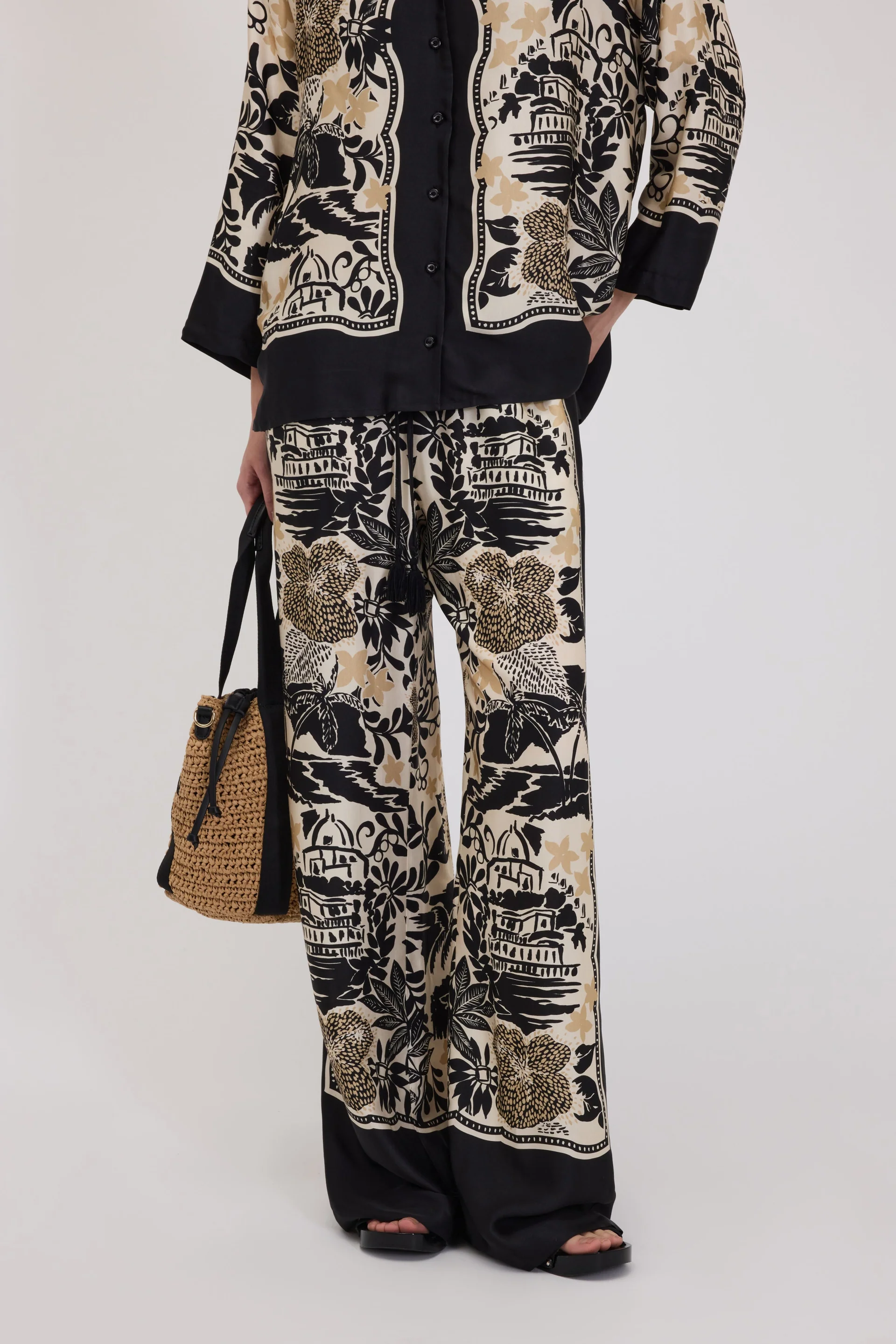 Pantaloni in raso di viscosa D48EP081EC8 MFB61 ERMANNO FIRENZE Mandorla/ecru/nero 