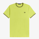 T-shirt con doppia riga M1588 84B FRED PERRY Citron/blk/blk 