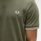 T-shirt con doppia riga M1588 87B FRED PERRY Lwgrn/ecru/dskbl 