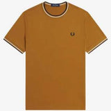 T-shirt con doppia riga M1588 V46 FRED PERRY Dkcarm/ecru/navy 