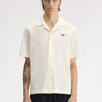 Camicia con colletto a rever in mesh compresso M1745 560 FRED PERRY Ecru 