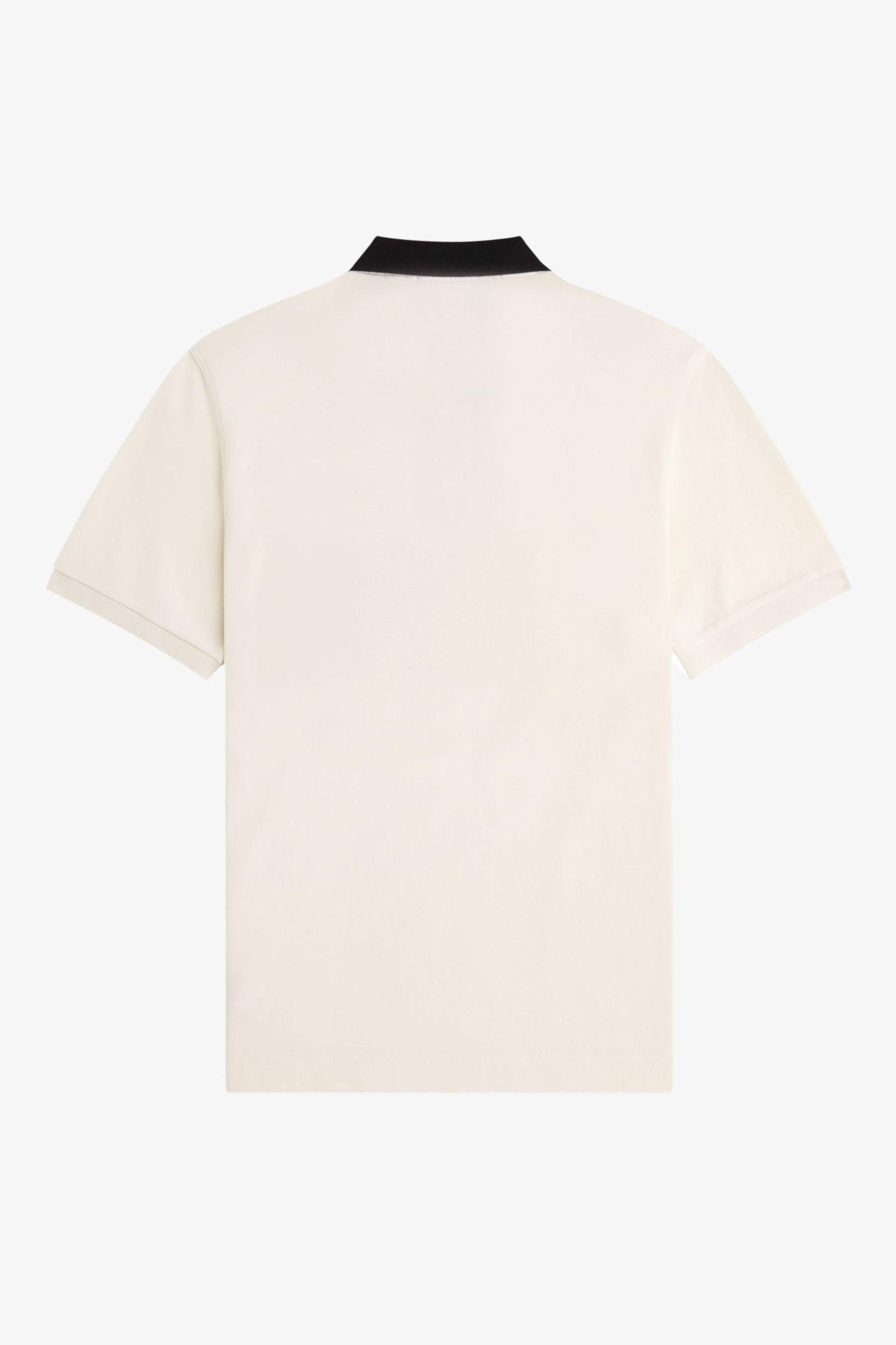 Polo con inserto ricamato M2421 560 FRED PERRY Ecru 