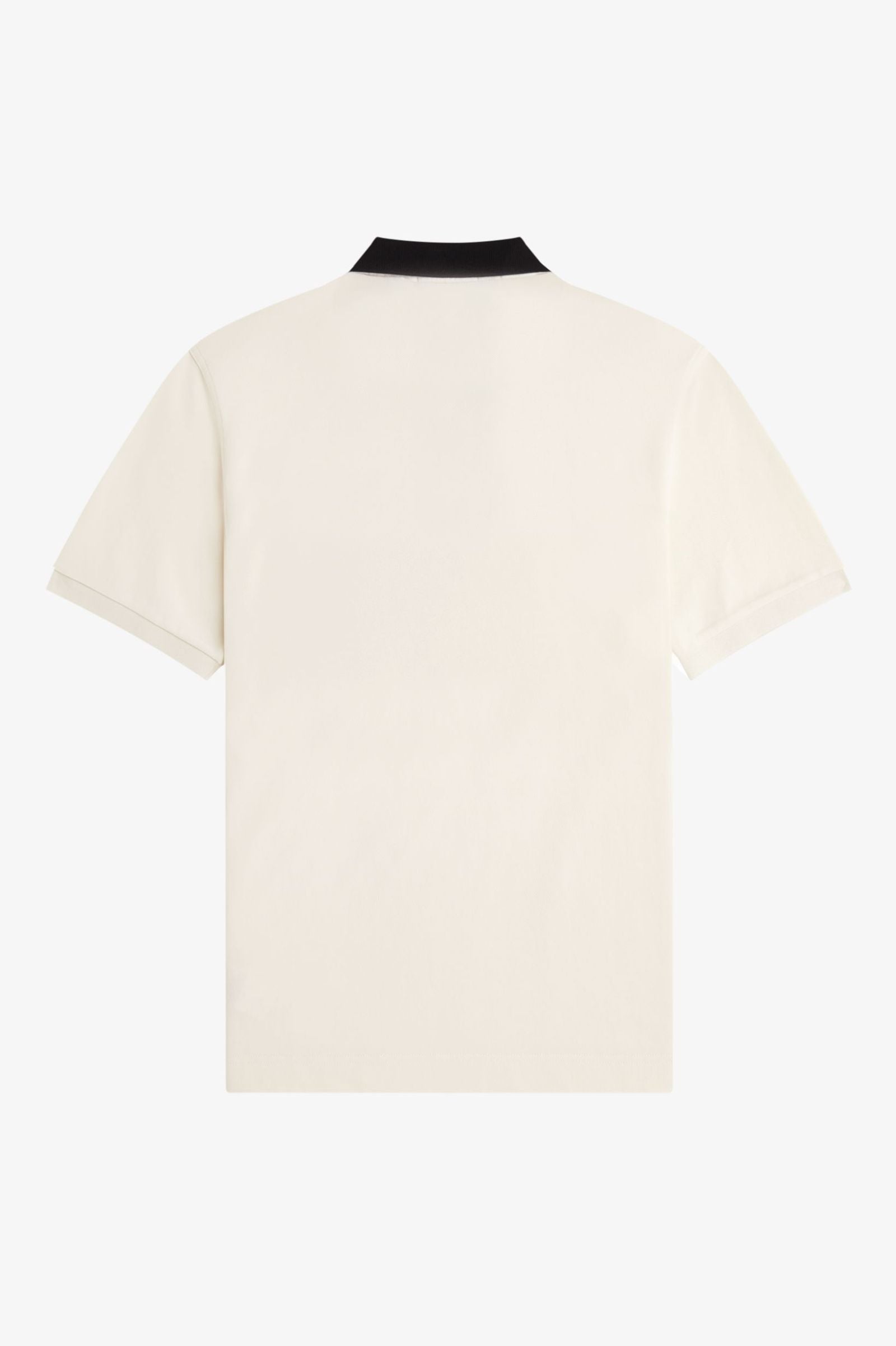 Polo con inserto ricamato M2421 560 FRED PERRY Ecru 