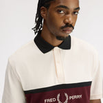 Polo con inserto ricamato M2421 560 FRED PERRY Ecru 