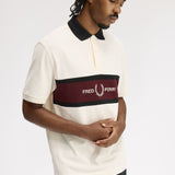 Polo con inserto ricamato M2421 560 FRED PERRY Ecru 