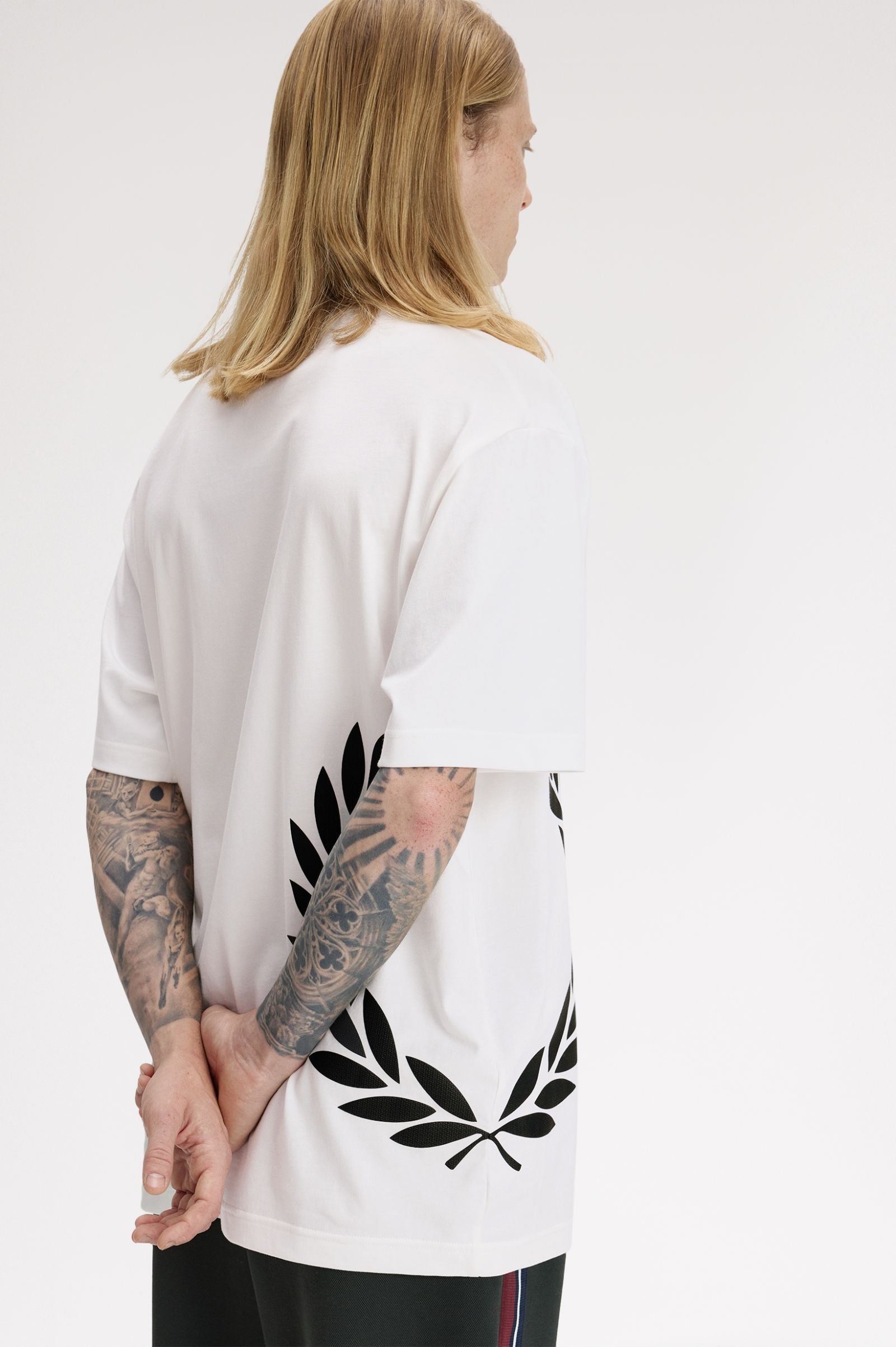 T-Shirt manica corta M2440 129 FRED PERRY Snow white 